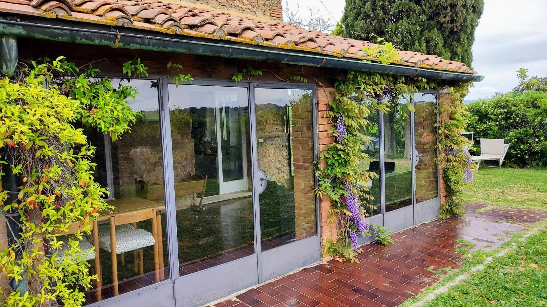 Farm stay Agriturismo Antico Podere Il Polveraio Montescudaio